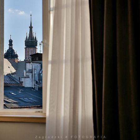 Saint Thomas Corner - By Upstairs Aparthotel Krasków Eksteriør bilde